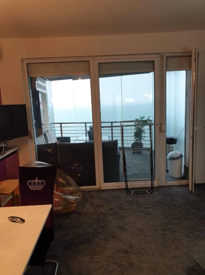 Balaton-Parti Luxus Lakas Apartment Siofok Exterior photo
